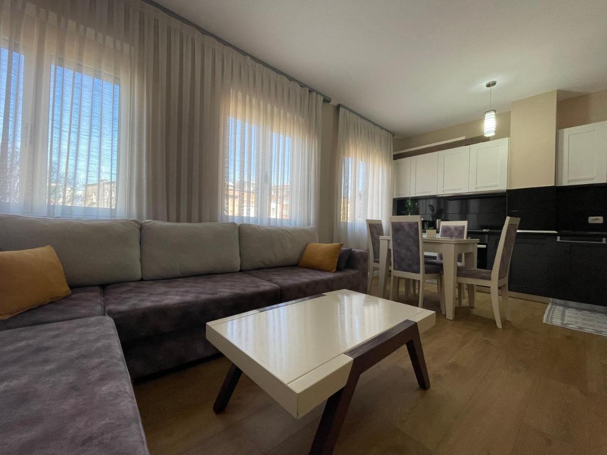 Tirana New Bazaar-Apartment 1 ภายนอก รูปภาพ
