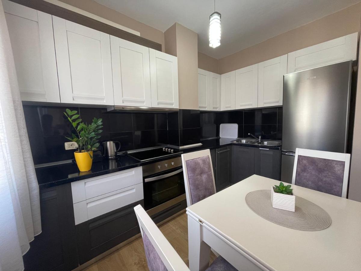 Tirana New Bazaar-Apartment 1 ภายนอก รูปภาพ